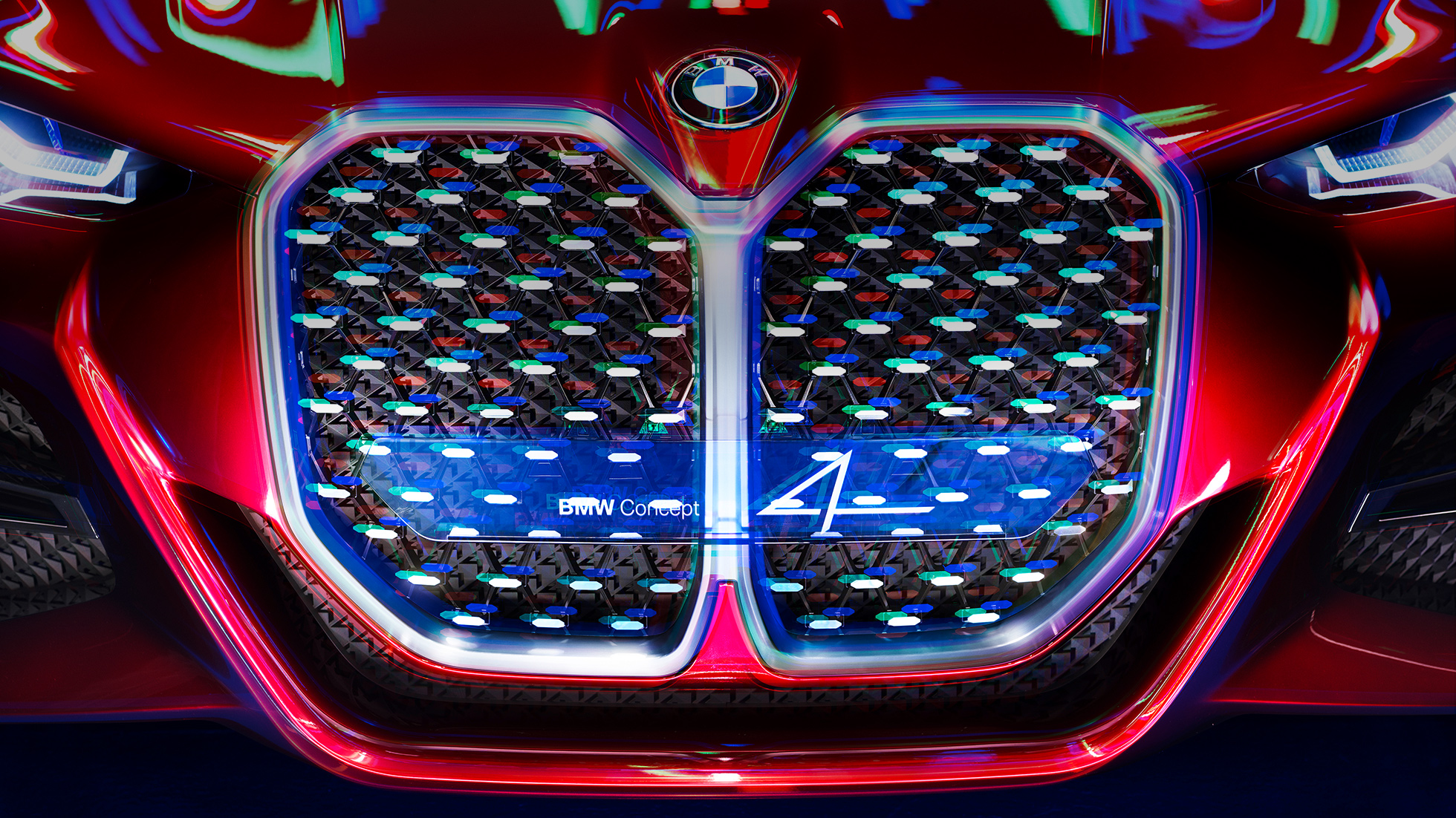 Vertikala BMW njurar BMW Concept 4 Vertikala BMW njurar med detaljer av spegelbehandlat kristallglas BMW Concept 4 Forbidden Red Exterieur-Design