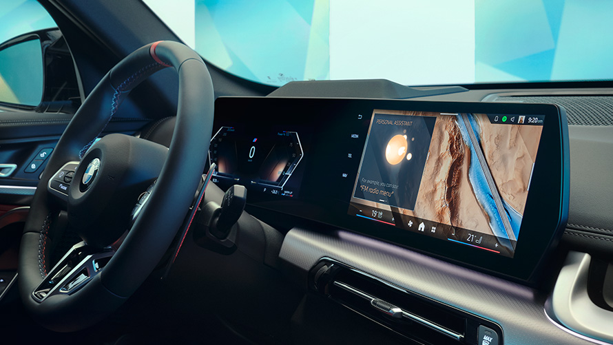 BMW invändig utrustning med display BMW invändig utrustning förarplats med display
