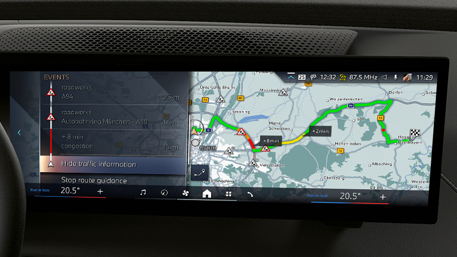 Remote Software Upgrade Central informationsdisplay interaktiv visning av navigationen Central informationsdisplay interaktiv visning av navigationen