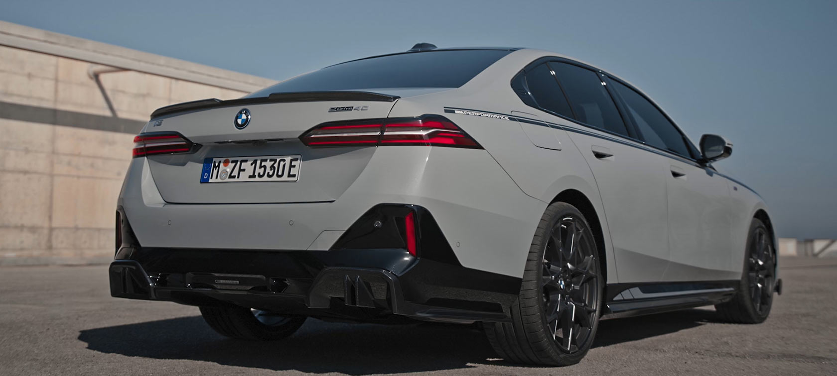 BMW i5 G60 BMW M Performance Parts utvändig utrustning BMW i5 G60 2023 BMW M Performance Parts utvändig utrustning