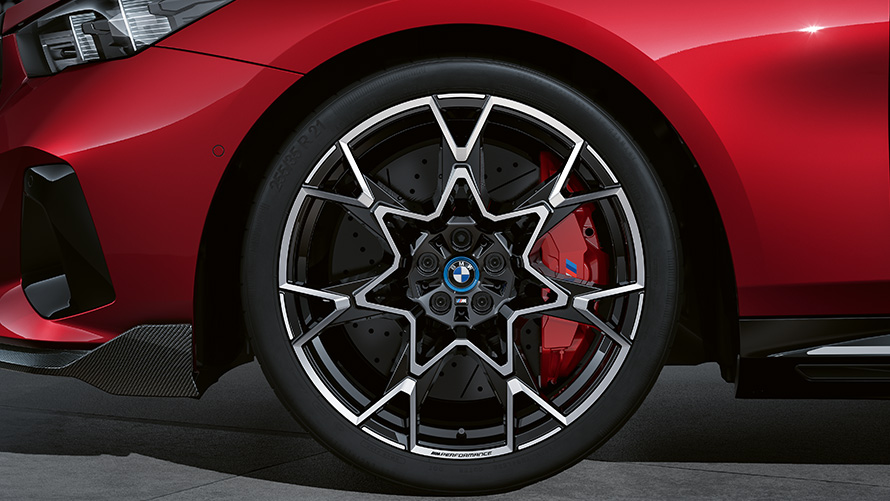 BMW M Performance Parts BMW i5 G60 21" M Performance lättmetallfälgar krysseker 943 M Bicolor BMW M Performance Parts 2023 BMW i5 G60 21" M Performance lättmetallfälgar krysseker 943 M Bicolor