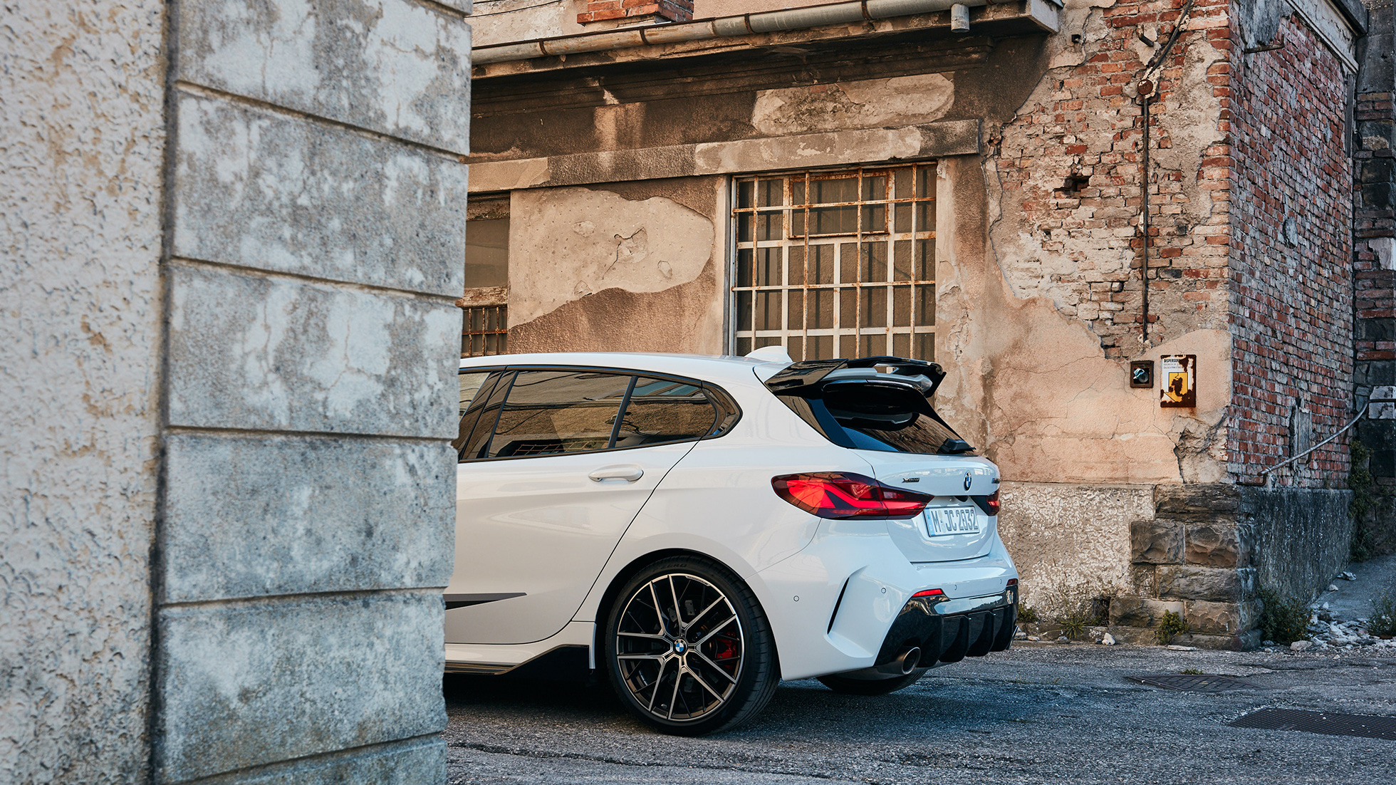 BMW M135i xDrive M Performance Design 08 BMW 1-serie M135i xDrive M Performance Parts Design 08