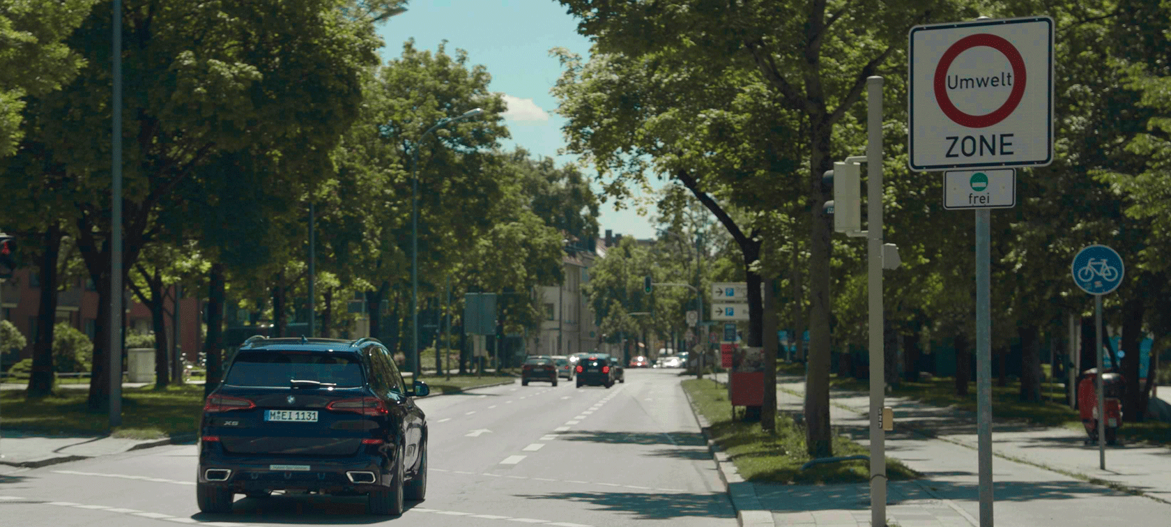 BMW:s lojalitetsprogram. Kör laddhybrid och belönas. BMW:s lojalitetsprogram. Kör laddhybrid och belönas.