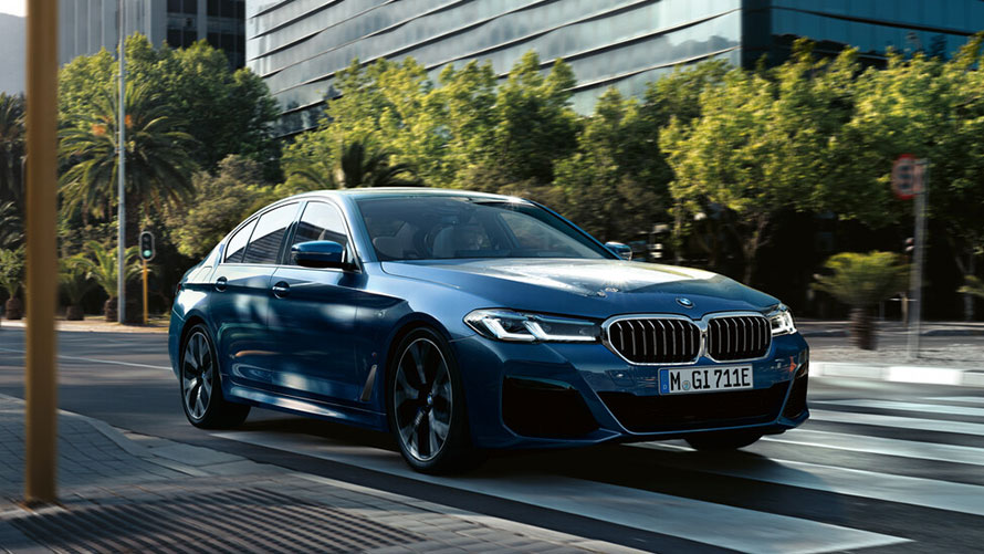 BMW 530i Sedan Connected Edition. BMW 530i Sedan Connected Edition.