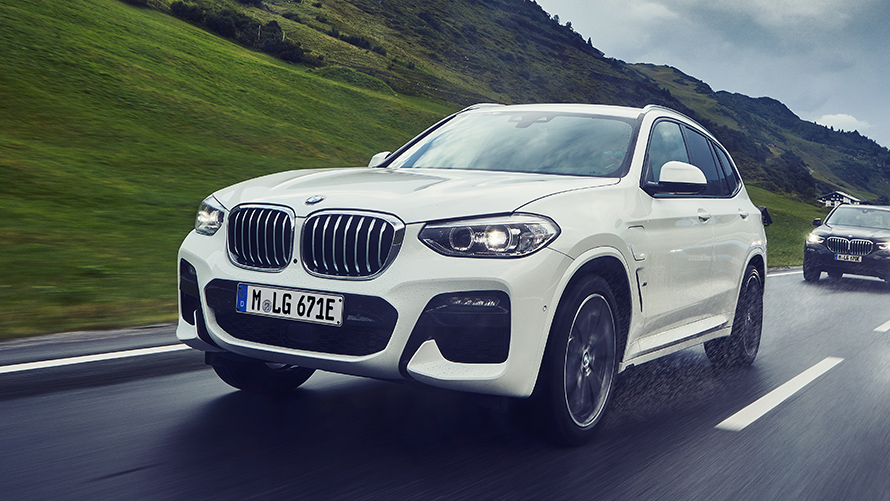 BMW X3 xDrive30e. BMW X3 xDrive30e.