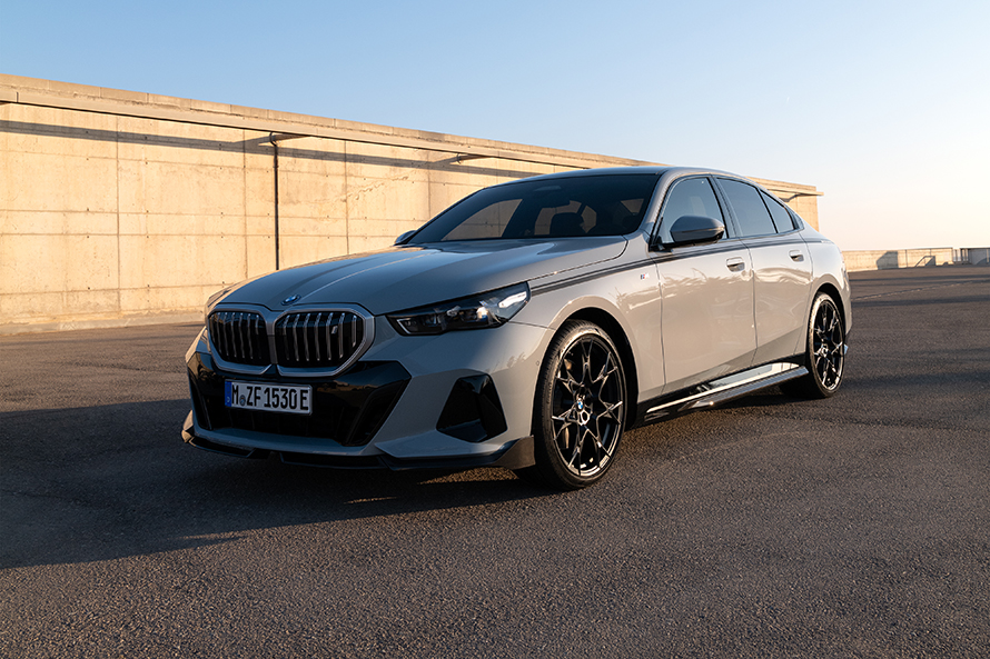 BMW i5 M Performance Parts