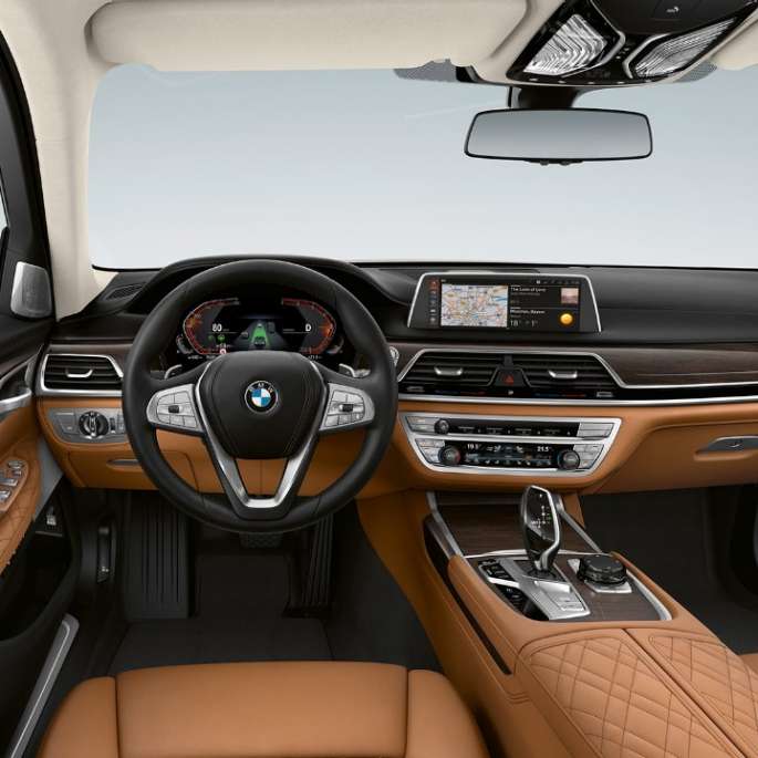 BMW 7-serie sedan med exteriördesignen Pure Excellence, interiör BMW 7-serie sedan med exteriördesignen Pure Excellence-interiör