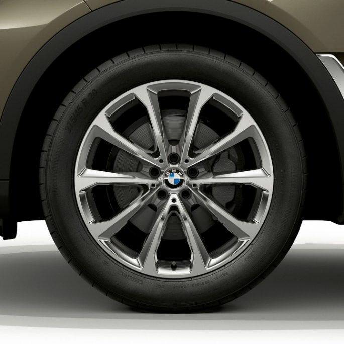BMW X7, basutförande, dörrsida Närbild av dörrsidan i BMW X7 i basutförandet